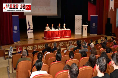 MAKÜ’DE “KINALIZADE SİYASET VE AHLAK PANELİ” GERÇEKLEŞTİRİLDİ