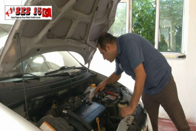 ARAÇ BEYNİNDE TAMİR VE BAKIM, SON TEKNOLOJİ ARAÇ- GEREÇLERLE YAPILIYOR