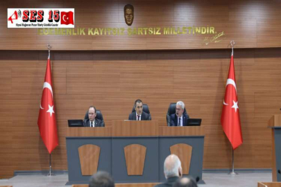 İL KOORDİNASYON KURULU TOPLANTISINDA KONUŞAN VALİ ÖKSÜZ; “HEDEFİMİZ DAHA İYİ, DAHA KALKINMIŞ BİR BURDUR”