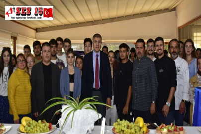 REKTÖR DALGAR, TURİZM ÖĞRENCİLERİ İLE BİR ARAYA GELDİ