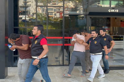 YAŞLI KADINI DOLANDIRAN 3 ZANLI TUTUKLANDI