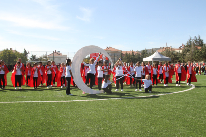 KARAMANLI'DA CUMHURİYET'İN 100. YILI KUTLANDI