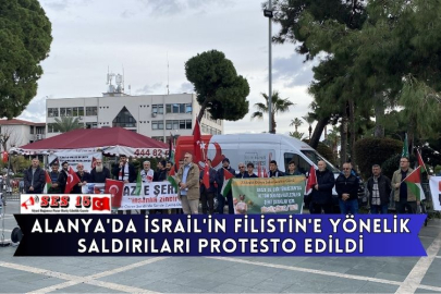 Alanya'da İsrail'in Filistin'e Yönelik Saldırıları Protesto Edildi
