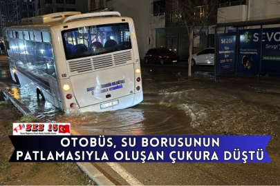 Otobüs, Su Borusunun Patlamasıyla Oluşan Çukura Düştü