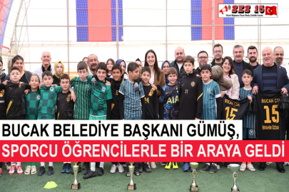 Bucak Belediye Başkanı Gümüş, Sporcu Öğrencilerle Bir Araya Geldi