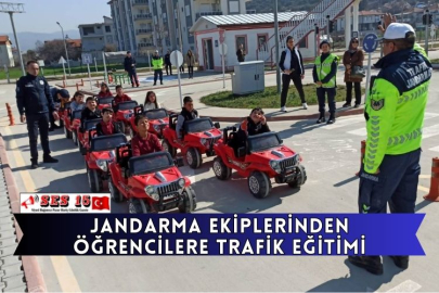 Jandarma Ekiplerinden Öğrencilere Trafik Eğitimi