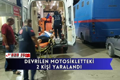 Devrilen Motosikletteki 2 Kişi Yaralandı