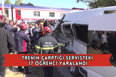 Trenin Çarptığı Servisteki 17 Öğrenci Yaralandı
