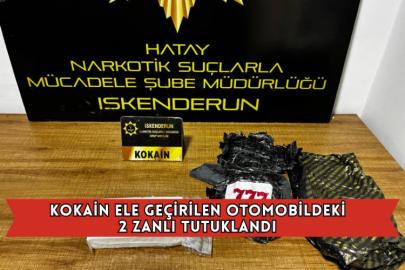 Kokain Ele Geçirilen Otomobildeki 2 Zanlı Tutuklandı