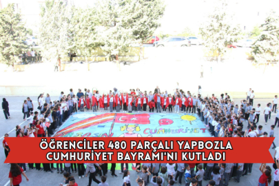 Öğrenciler 480 Parçalı Yapbozla Cumhuriyet Bayramı'nı Kutladı