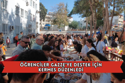  Öğrenciler Gazze'ye Destek İçin Kermes Düzenledi