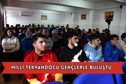 Milli Tekvandocu Sergen Curabaz Gençlerle Buluştu