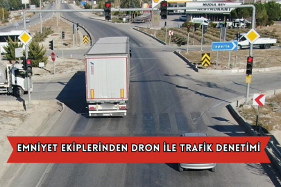 Emniyet Ekiplerinden Dron İle Trafik Denetimi