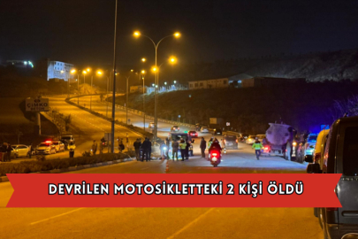 Devrilen Motosikletteki 2 Kişi Öldü
