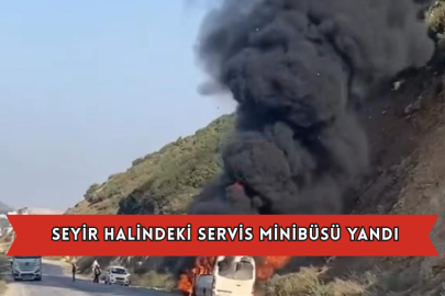 Seyir Halindeki Servis Minibüsü Yandı