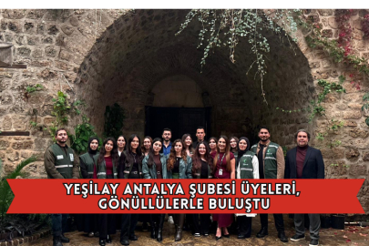 Yeşilay Antalya Şubesi Üyeleri, Gönüllülerle Buluştu