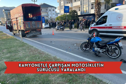Kamyonetle Çarpışan Motosikletin Sürücüsü Yaralandı