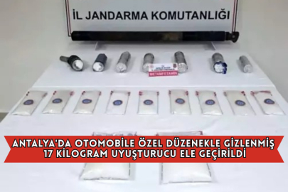 Antalya'da Otomobile Özel Düzenekle Gizlenmiş 17 Kilogram Uyuşturucu Ele Geçirildi