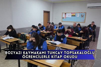 Bozyazı Kaymakamı Tuncay Topsakaloğlu Öğrencilerle Kitap Okudu