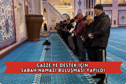 Gazze'ye Destek İçin Sabah Namazı Buluşması Yapıldı