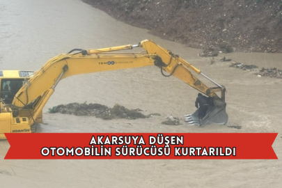 Mersin'de Akarsuya Düşen Otomobilin Sürücüsü Kurtarıldı