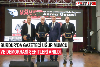 Burdur’da Gazeteci Uğur Mumcu Ve Demokrasi Şehitleri Anıldı