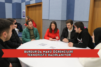 Burdur'da MAKÜ Öğrencileri TEKNOFEST'e Hazırlanıyor
