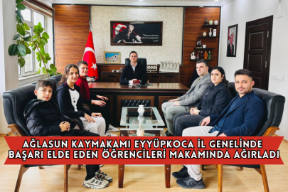 Ağlasun Kaymakamı Eyyüpkoca İl Genelinde Başarı Elde Eden Öğrencileri Makamında Ağırladı