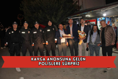Kavga Anonsuna Gelen Polislere Sürpriz