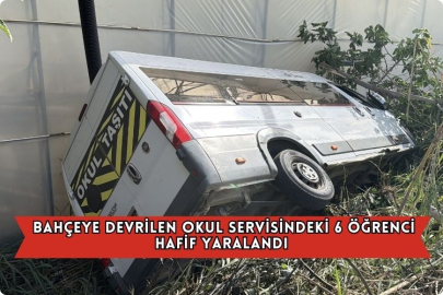 Bahçeye Devrilen Okul Servisindeki 6 Öğrenci Hafif Yaralandı