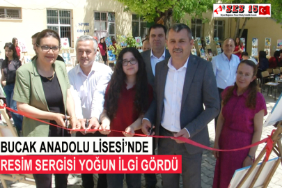 Bucak Anadolu Lisesi’nde Resim Sergisi Yoğun İlgi Gördü